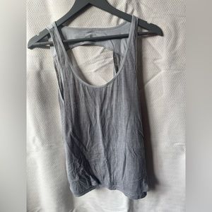 Lululemon Open Back Swoop Tank in Gray Pattern